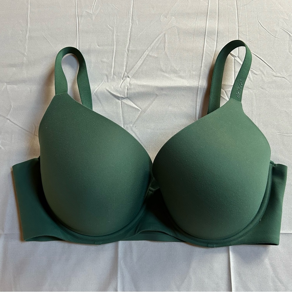 NWOT Aerie Women’s Smoothez Bra 36D